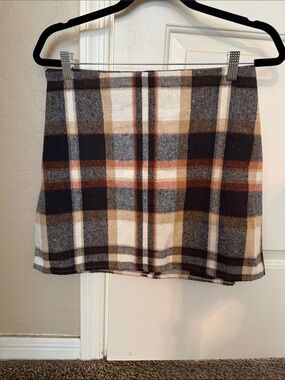 Plaid Mini Skirt in Brown and Cream